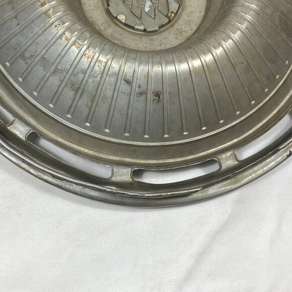 Vintage '63 Buick Riviera LeSabre Hubcap 15” Wheel Hub Cap Electra Wildcat OEM - Picture 10 of 14